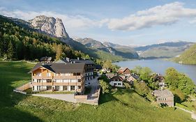 Seepanorama Apartments Am Grundlsee - Your Austrian Home